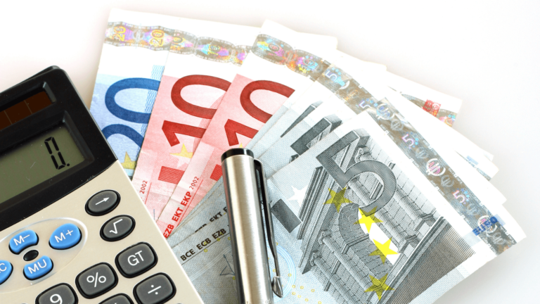 Sospensione pagamenti cartelle esattoriali: ecco come evitare di pagare tutto in una unica soluzione